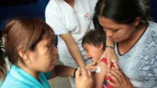 Minsa inspecciona vacunación a niños de 5 años en zonas de frontera