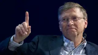 Bill Gates responde a fundador de Facebook "El Internet no salvará al mundo"