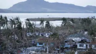 Filipinas: cifra de muertos por tifón Haiyan se dispara a 1,200, según Cruz Roja