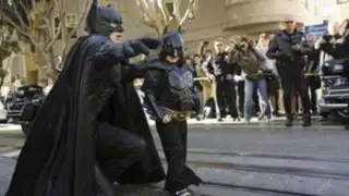 Niño de cinco años con leucemia cumplió sueño de ser Batman por un día