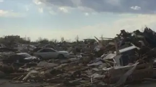 Estados Unidos: cerca de 80 tornados dejan 6 muertos y 55 heridos
