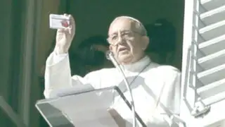 Papa Francisco recetó 'Misericordina' a miles de fieles en El Vaticano