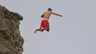 VIDEO: Justin Bieber realizó intrépido salto desde la cima de un acantilado en Hawái