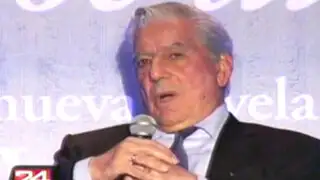 Mario Vargas Llosa presentó su libro 'El héroe discreto' en México