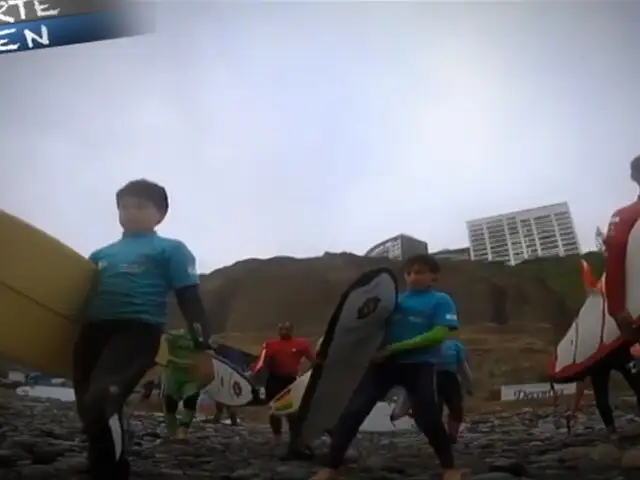 Deporte Joven: "Olas Perú" explica programa de entrenamiento para niños surfer
