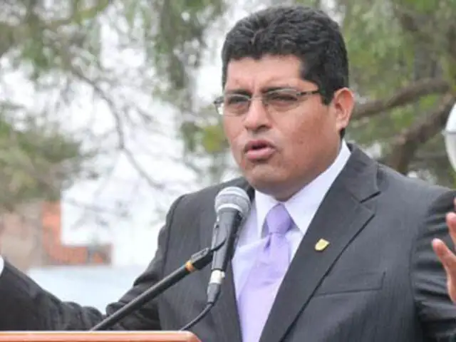 Alcalde de Surco dispuesto a someterse al polígrafo por caso López Meneses