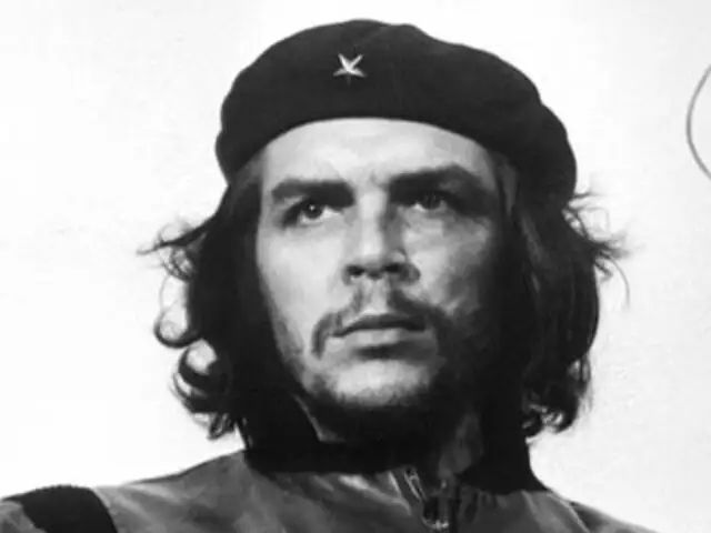 Subastan foto más famosa del Che Guevara por 9.600 dólares