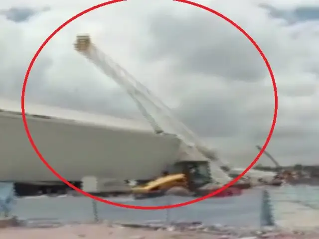 VIDEO: impactantes imágenes del trágico accidente en el estadio de Brasil