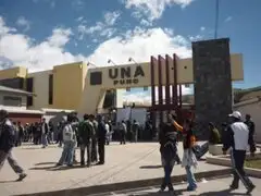 Al menos 10 heridos dejó enfrentamiento entre universitarios en Puno