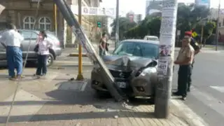 FOTOS: Violento accidente de tránsito se registró  en el Cercado de Lima