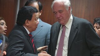 Exigen renuncia de Víctor Andrés García Belaúnde por reunión con Ollanta Humala