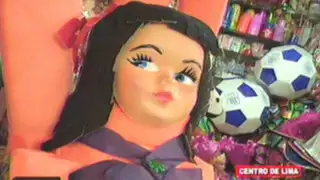 Piñatas de Tilsa para Año Nuevo son las más vendidas en Mercado Central