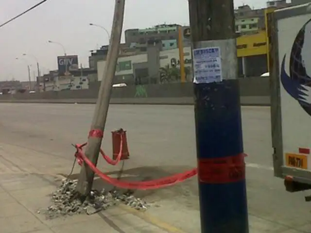 SJM: un muerto y un herido dejó desplome de torre de alta tensión