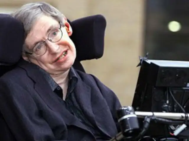 Stephen Hawking prueba la existencia del universo con una aplicación para iPad
