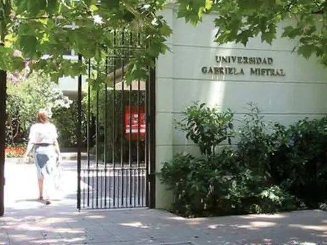 Chile: Prestigiosa Universidad Gabriela Mistral se queda sin acreditación