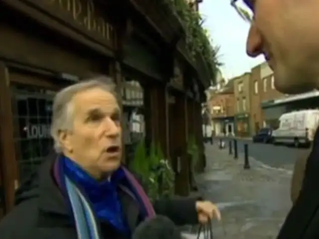 VIDEO: un reportero de la BBC encuestó a ‘Fonzie’ sin saber quién era