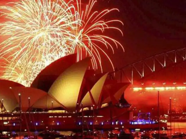 VIDEO: Australia recibió la Navidad con espectaculares fuegos artificiales
