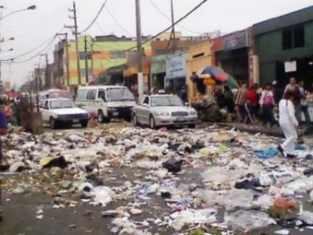 Más de 600 toneladas de basura en Cercado de Lima tras celebración de Nochebuena