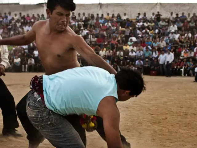 Cusco: a puño limpio celebraron tradicional fiesta del 'Takanacuy'