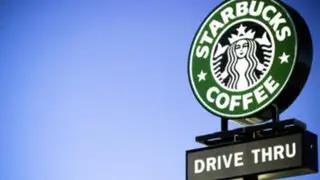 Cadena cafetera "Starbucks" cerrará 400 locales en Estados Unidos y Canadá
