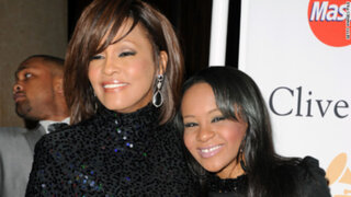 Hija de Whitney Houston causa polémica tras casarse con su hermanastro