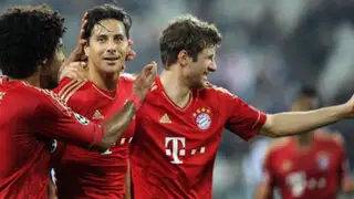 Bayern Múnich venció por 2-1 al Stuttgart con gol de Claudio Pizarro