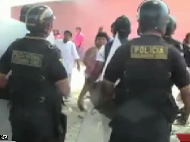 Policías y pobladores se enfrentaron en captura de vendedores de PBC en Piura