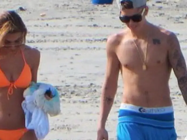 Justin Bieber veranea en playas de Panamá con la modelo Chantel Jeffries