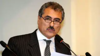 Parlamentarios consideran 'sospechoso' archivamiento de caso Julio Gagó
