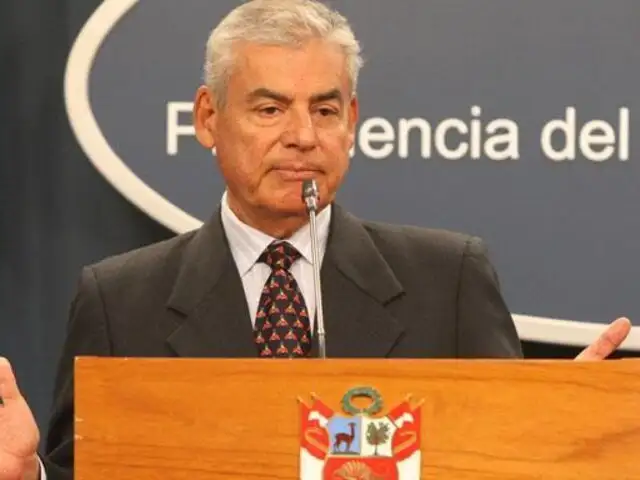 Premier Villanueva niega relación contractual entre Gobierno y Luis Favre
