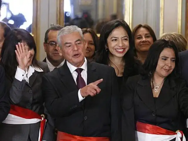 Nueva norma permitiría que ministros peruanos cobren el doble de su sueldo
