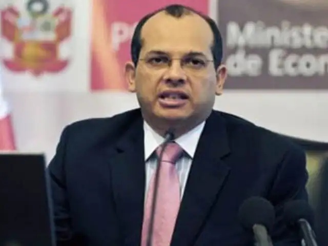 Luis Castilla sobre aumento a ministros: “Se busca retener y atraer talentos”