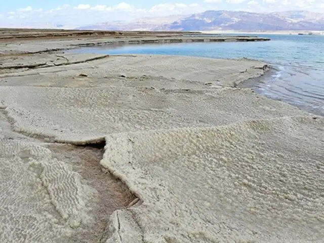 FOTOS: conoce los lagos del mundo que están en peligro de desaparecer