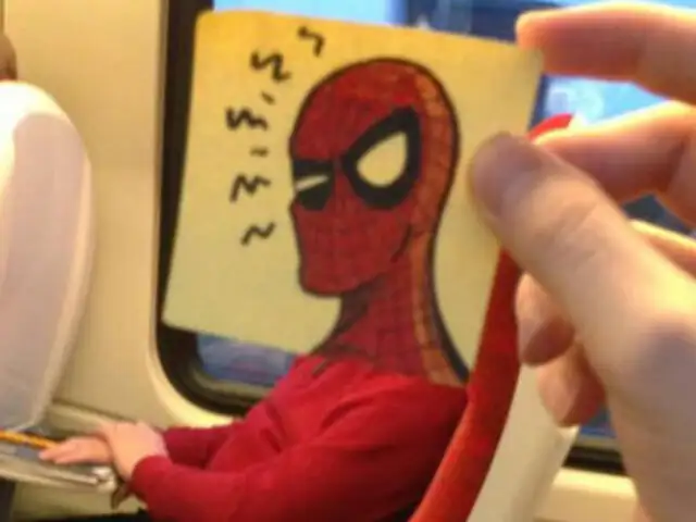 FOTOS: October Jones, el dibujante que nunca se aburre durante viajes en tren