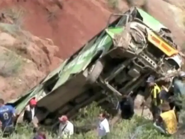 Jueves negro en el interior del país por accidentes en carreteras