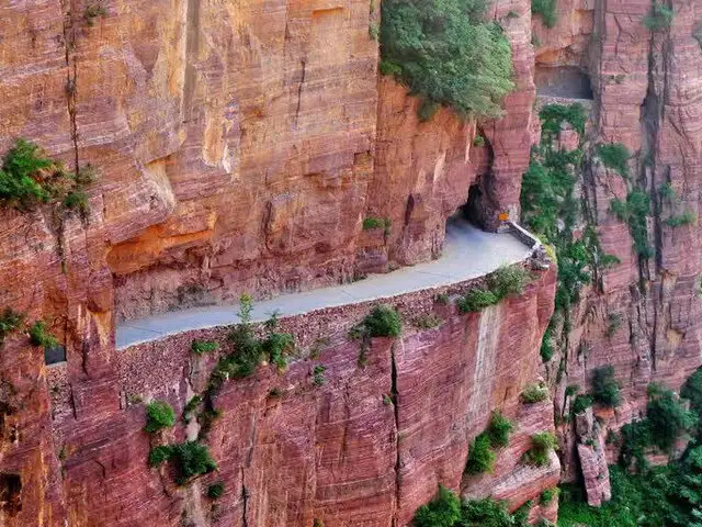 FOTOS: conoce las carreteras más extremas y peligrosas del mundo