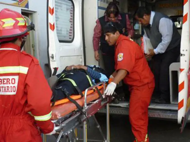 Al menos 11 heridos tras choque de combis en Villa María del Triunfo