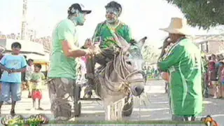 Enemigos Públicos y las celebraciones de los carnavales en la calurosa Piura