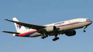 Avión con 239 personas a bordo desaparece en mar de Malasia