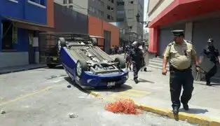 Mineros informales causaron destrozos en el Centro de Lima