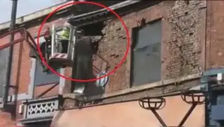 VIDEO: experto provoca derrumbe de edificio que debía "salvar"