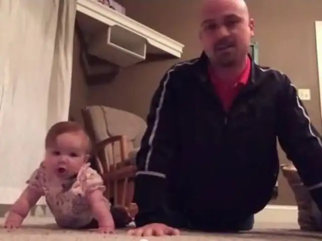 Curiosa rutina entre un padre y una bebé desata furor en redes sociales