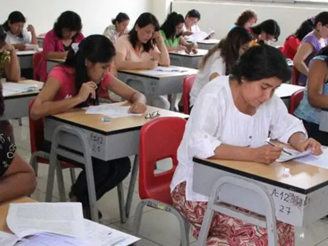 Más de 48 mil profesores rendirán examen para cargos de directores y subdirectores