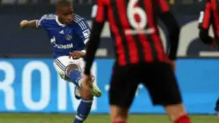 Bloque Deportivo: con gol de Farfán Schalke venció 2-0 al Eintracht Frankfurt