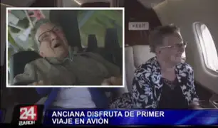 Anciana vuelve a tener otra experiencia extrema con primer viaje en avión