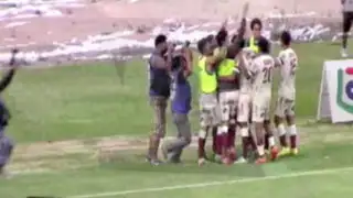 Universitario vs Melgar: vea el gol que dio el primer triunfo del 2014 a los cremas