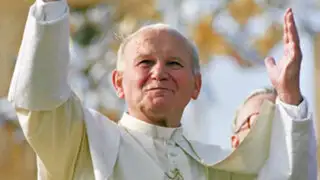 Juan Pablo II: homenaje a un hombre, Papa y santo extraordinario