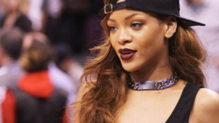 FOTOS: Cantante Rihanna posó semidesnuda para una revista francesa