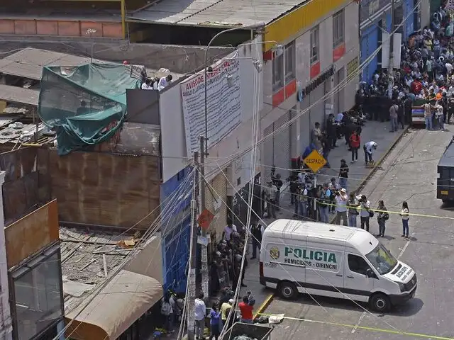 Comerciantes de "El Huequito" denuncian maltratos de la policía en intervención
