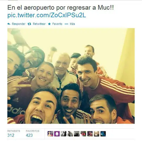Pizarro hace un ‘selfie’ al estilo de los Oscar tras victoria del Bayern